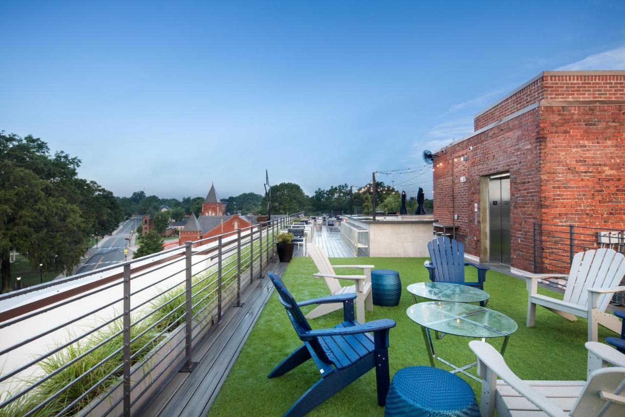 Hotel Weyanoke Farmville Bagian luar foto