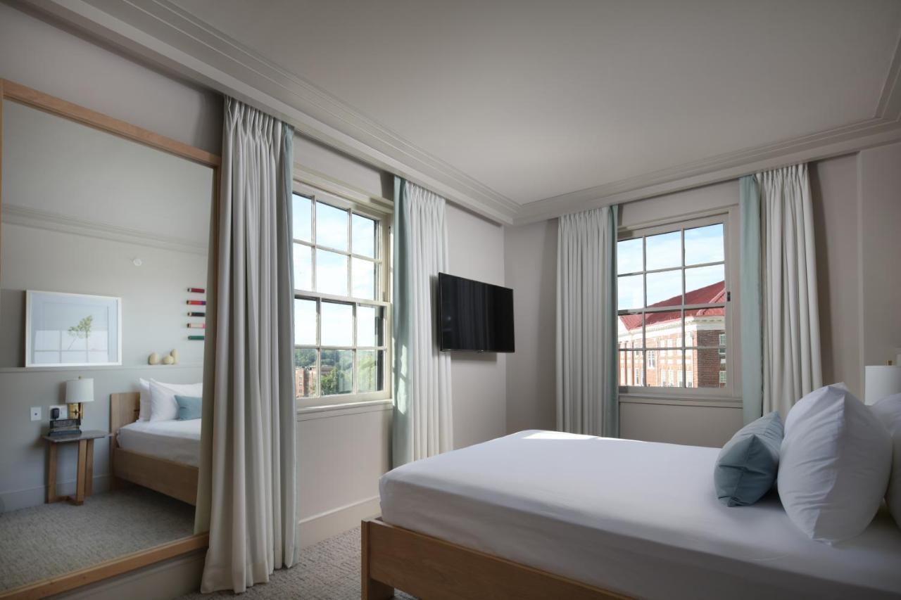 Hotel Weyanoke Farmville Bagian luar foto